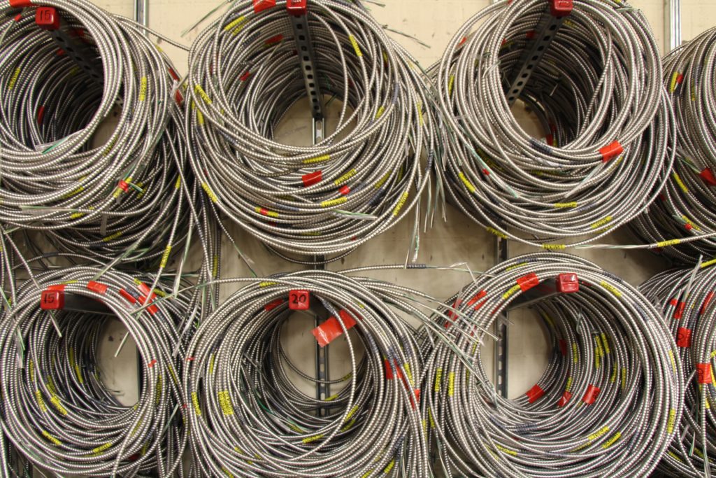Distribution électrique cables